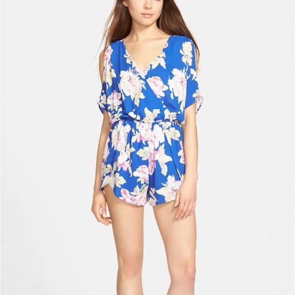 ASTR Floral Romper - Picture 1 of 5